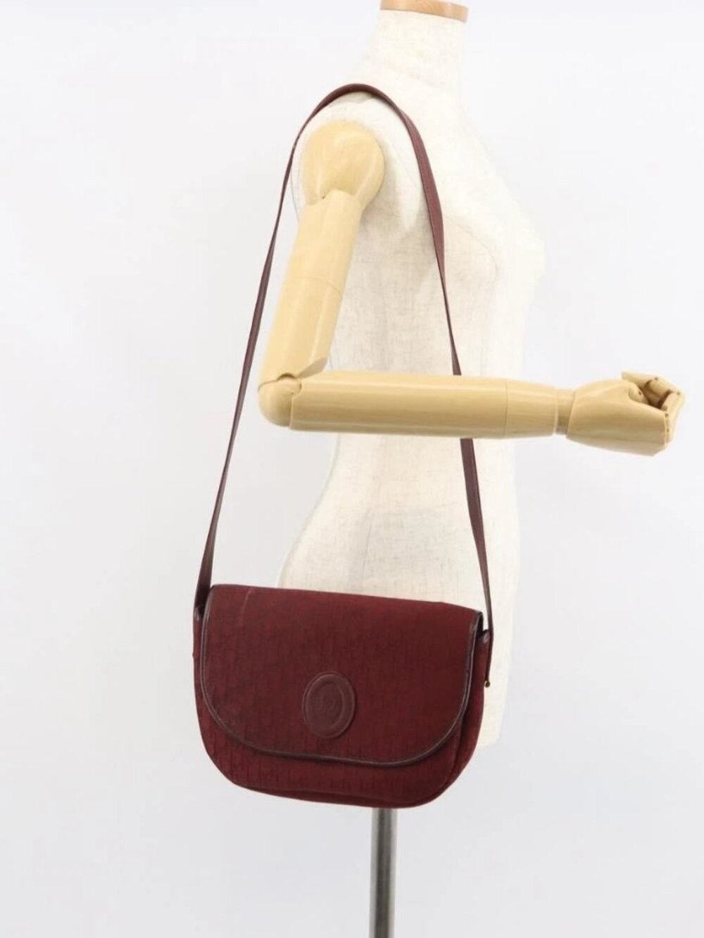Christian Dior Trotter Canvas Shoulder Bag Red Gold Auth bs32153